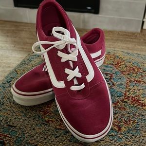 Vans Sneakers. Size 9
